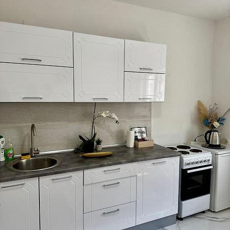 Apartman Nar โมสตาร์ ภายนอก รูปภาพ