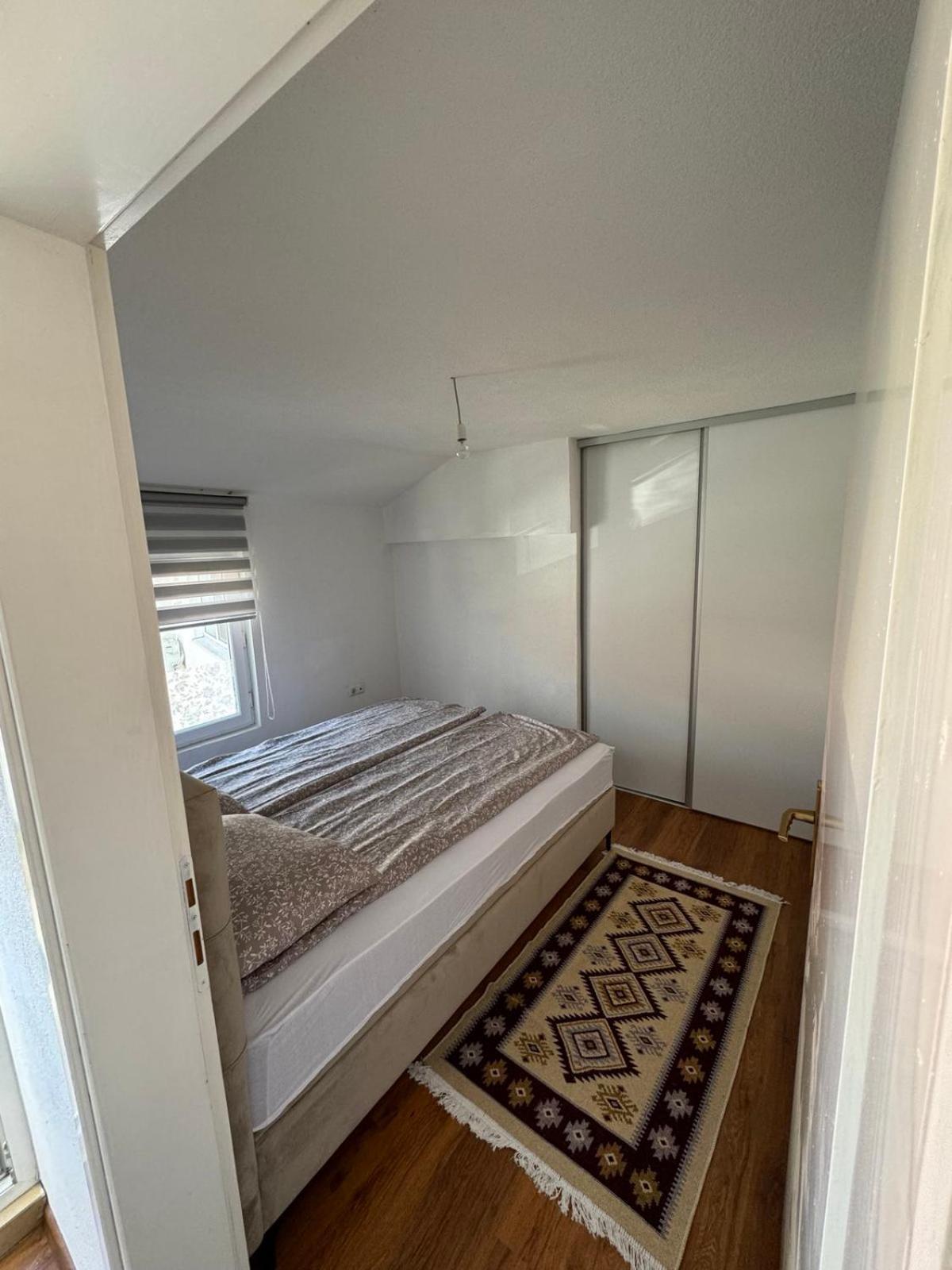 Apartman Nar โมสตาร์ ภายนอก รูปภาพ