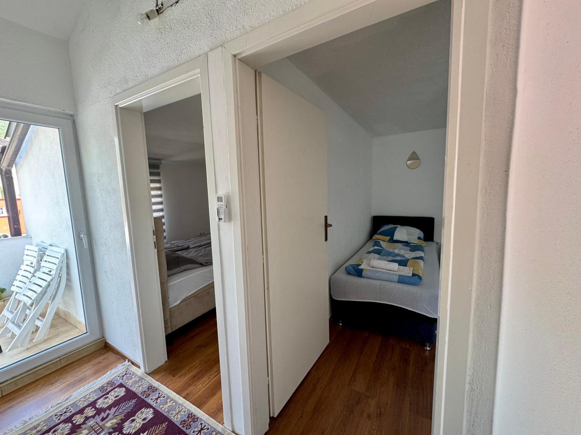 Apartman Nar โมสตาร์ ภายนอก รูปภาพ